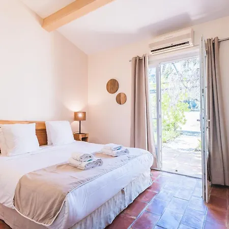 Les Maisons Du Sud Ξενοδοχείο με διαμερίσματα